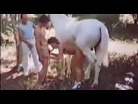 Horse xxx porn inside barn