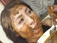 [ Scat Porn DVD ] Asian babe digs in on gourmet crap food